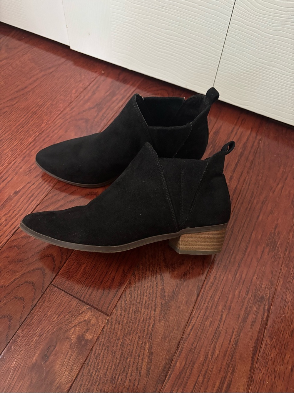 American Eagle Outfitters Black Suede Ankle Booties